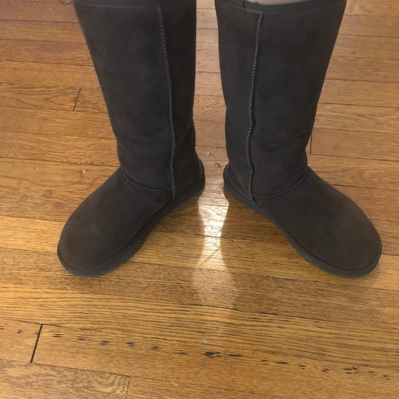 UGG Classic Tall Boot in Chocolate Color - Picture 4 of 7